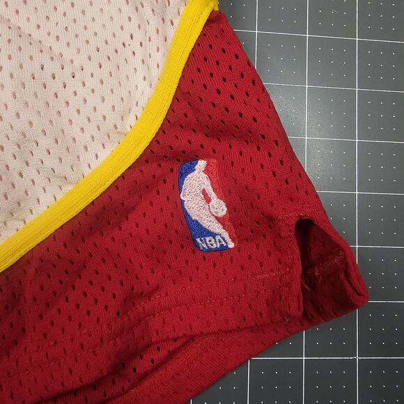 Vintage Atlanta Hawks Team Issued Shorts 34x4 1987 #42 Kevin Willis Game Worn - Picture 2 of 14